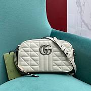 Kitlife Gucci GG Marmont small shoulder bag in white - 447632 - 24.5x14x7cm - 1