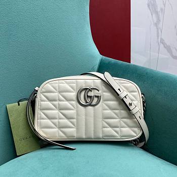 Kitlife Gucci GG Marmont small shoulder bag in white - 447632 - 24.5x14x7cm