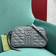 Kitlife Gucci GG Marmont small shoulder bag in grey - 447632 - 24.5x14x7cm - 1