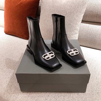 Kitlife Balenciaga Black Rim BB Zipped Short Boots