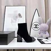 	 Kitlife Chanel 16B CHAIN-TRIM CAP TOE ANKLE BOOTS BLACK/GRAY VELVET LEATHER - 2