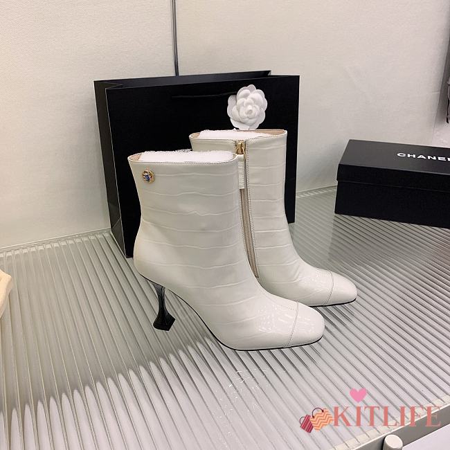 Kitlife Chanel Black/White/Yellow 19a Métiers D'art Paris Croc Embossed Leather Ankle Heels Boots - 1