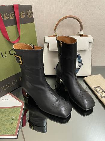 Kitlife Gucci Buckled black leather ankle boots