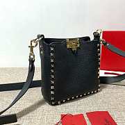 Kitlife Valentino Garavani Rockstud Calfskin Hobo Handbag Black – 50029# – 18.5×18.5× 6.5 cm - 2
