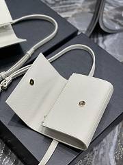 	 KITLFIE KATE BELT BAG IN GRAIN DE POUDRE-EMBOSSED LEATHER WHITE - 18 X 12 X 4,5 CM - 6