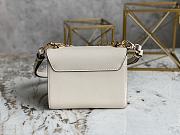 Kitlife Louis Vuitton Twist PM Quartz White - M20840 - 19 x 15 x 9 cm - 3