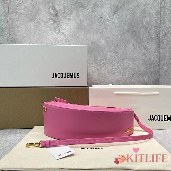 	 Kitlife Jacquemus Le Bomba logo-plaque pink leather shoulder bag - 35x9x6cm - 1