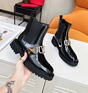 Kitlife Valentino Vlogo Chelsea Shiny Leather Black Boots - 1