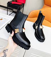 	 Kitlife Valentino Garavani Chelsea Leather Black Boots - 1