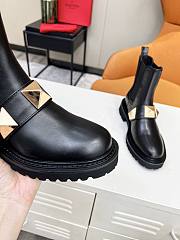 	 Kitlife Valentino Garavani Chelsea Leather Black Boots - 2