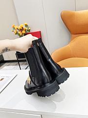 	 Kitlife Valentino Garavani Chelsea Leather Black Boots - 3