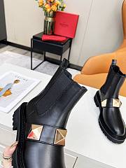 	 Kitlife Valentino Garavani Chelsea Leather Black Boots - 5