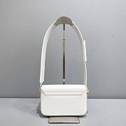 	 Kitlife Jacquemus White Le Carinu Leather Shoulder Bag - 19x13x3.5cm - 4