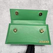 Kitlife Jacquemus Le Chiquito Long green leather top handle bag - 21x10x6cm - 5