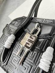 Kitlife Givenchy 4G Antigona Lock black leather top handle bag - 23*27*13cm - 4