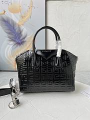 	 Kitlife Givenchy 4G Antigona black leather top handle bag - 28cm - 1