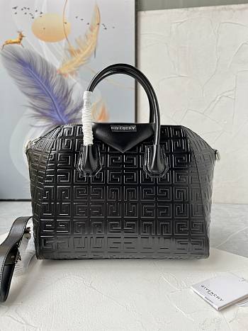 	 Kitlife Givenchy 4G Antigona black leather top handle bag - 330