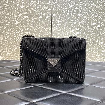 KITLIFE VALENTINO BLACK CHAIN AND RHINESTONE EMBROIDERED ONE-STUD SMALL BAG - W19xH14xD11 cm