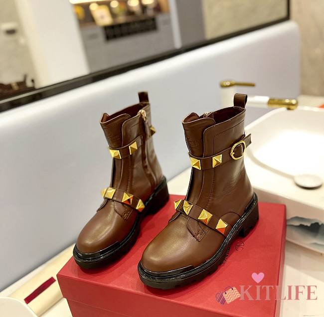 Kitlife Valentino Garavani Roman Stud leather brown boots - 1