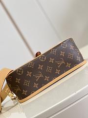 Kitlife Louis Vuitton DIANE Monogram and shearling - M46317 - 24 x 15 x 9 cm - 5