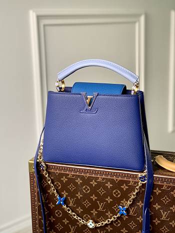 	 Kitlife Louis Vuitton CAPUCINES PM Blue Taurillon leather with chain - 27 x 18 x 9cm