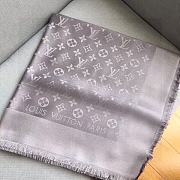 	 Kitlife Louis Vuitton Grey Monogram Silk/Wool Shawl Scarf - 140x140xcm - 3