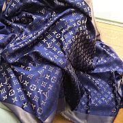 	 Kitlife Louis Vuitton Purple Monogram Silk/Wool Shawl Scarf - 140x140xcm - 4