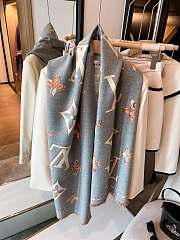 Kitlife Louis Vuitton cashmere Monogram pattern  - 4