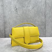 Kitlife Jacquemus Bamnino Crossbody Bag Smooth Yellow Leather - 34x7x20cm - 5