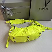 	 Kitlife Balenciaga Le Cagole Small Shoulder Bag yellow luminescent - 33x16x8 cm - 2