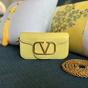 	 KITLIFE VALENTINO LOCÒ SMALL SHOULDER BAG IN YELLOW CALFSKIN - W20xH11xD5 cm - 1