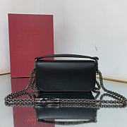 	 KITLIFE VALENTINO LOCÒ SMALL BLACK SHOULDER BAG WITH JEWEL LOGO - 5