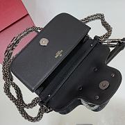 	 KITLIFE VALENTINO LOCÒ SMALL BLACK SHOULDER BAG WITH JEWEL LOGO - 4
