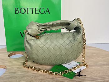 	 Kitlife Bottega Veneta Mini Jodie with chain taupe - 28x23x8cm