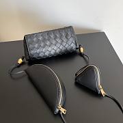 	 Kitlife Bottega Veneta Pouch On Strap Black - 18x9x8cm - 2