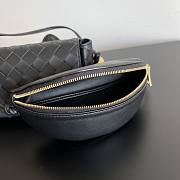 	 Kitlife Bottega Veneta Pouch On Strap Black - 18x9x8cm - 3