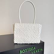 	 Kitlife Bottega Veneta Patti Top Handle White Bag - 24x20x12cm - 1