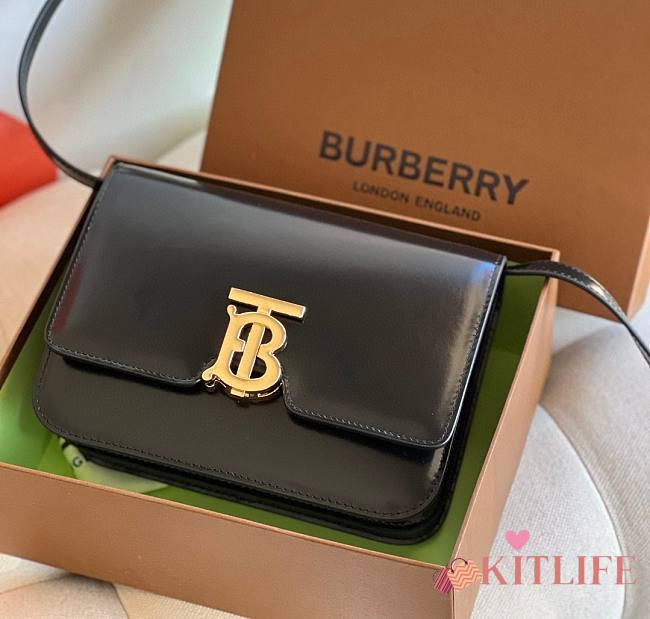 Kitlife Burberry TB Smooth Leather Black Bag - 21x16x6cm - 1