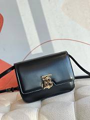 Kitlife Burberry TB Smooth Leather Black Bag - 21x16x6cm - 4