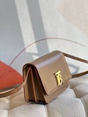 Kitlife Burberry TB Smooth Leather Beige Bag - 21x16x6cm - 3