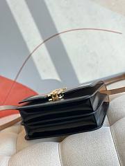 Kitlife Burberry TB Smooth Leather Black and Beige Bag - 21x16x6cm - 4