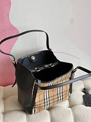 Kitlife Burberry horseferry check small canterbury black tote - 27*17*26cm - 4