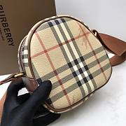 Kitlife Burberry Vintage Crossbody Bag - 17*9*16cm - 3