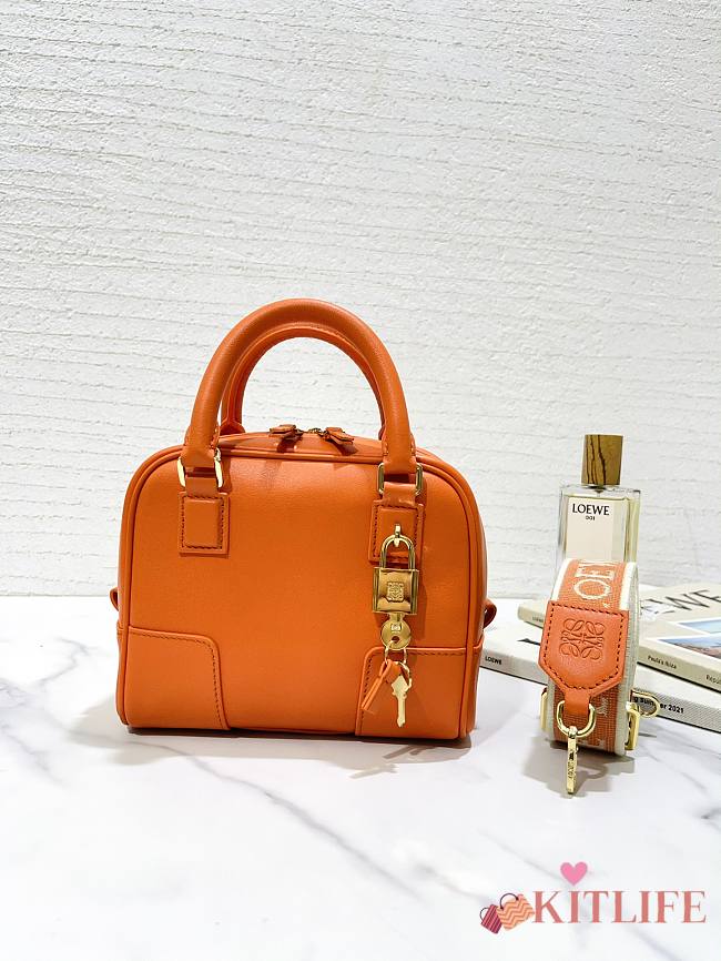 	 Kitlife Loewe Amazona 16 Square bag in nappa calfskin orange - 16X14X8.5 cm - 1