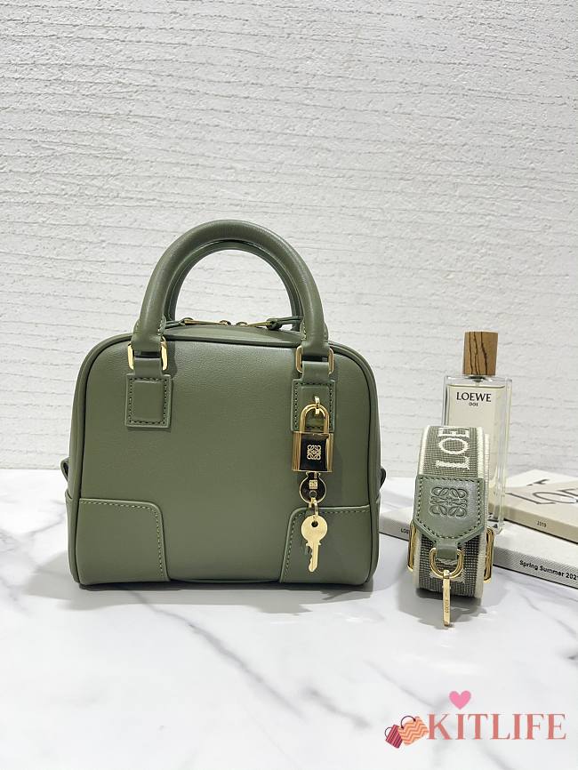 	 Kitlife Loewe Amazona 16 Square bag in nappa calfskin green - 16X14X8.5 cm - 1