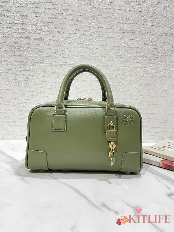 	 Kitlife Loewe Amazona 23 Square bag in nappa calfskin green - 23X15.5X9.7 cm - 1