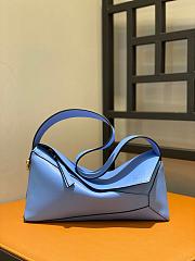 Kitlife Loewe Puzzle Hobo bag in nappa calfskin Celestine Blue- 28.7x14x8.7cm - 2