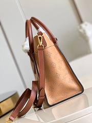 	 Kitlife Louis Vuitton On My Side MM Arizona Beige - M20633 - 30.5 x 24.5 x 14 cm - 4