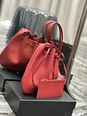 	 Ktilife YSL Flat Hobo Bag in Red - 697941 - 44×33×2.5cm - 4