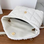 	 Kitlife YSL Loulou Puffer Toy Leather-trimmed Quilted Bouclé Shoulder White Bag - 23×15.5×5.8cm - 2